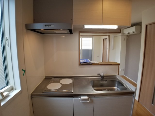 キッチン　同施工会社施工物件の参考写真になります※現況優先