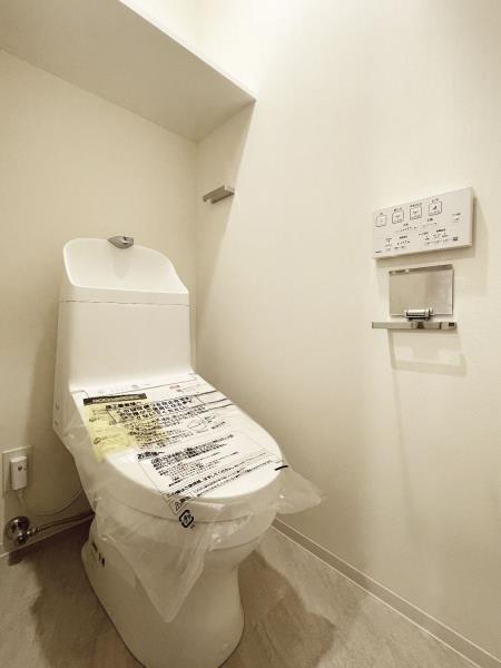 トイレ　トイレもきれいです