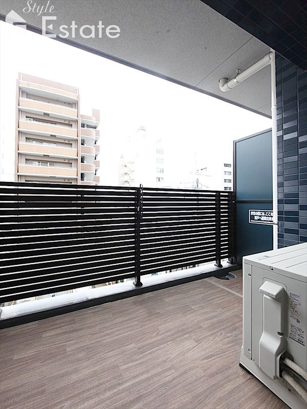 バルコニー　バルコニー