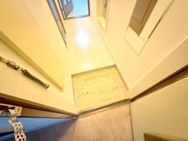 玄関　素敵な玄関は毎朝あなたを元気に送りだしてくれますよ。