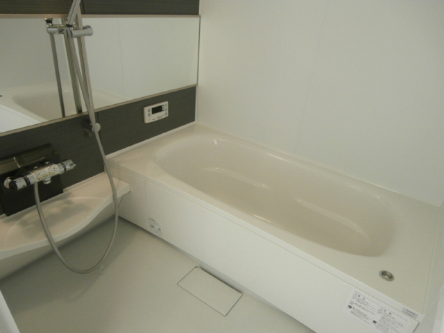 バス・シャワールーム　Ｃ１０３　浴室