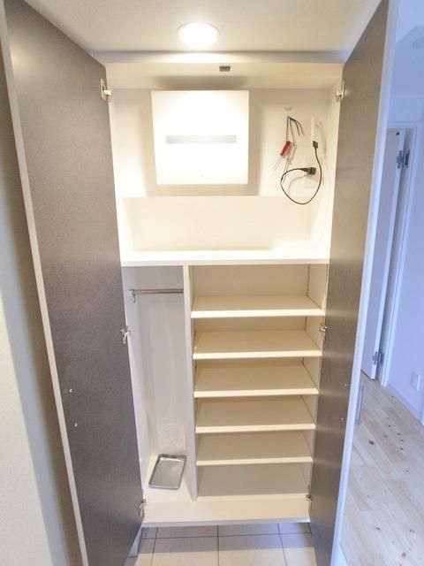 その他設備　シューズボックス