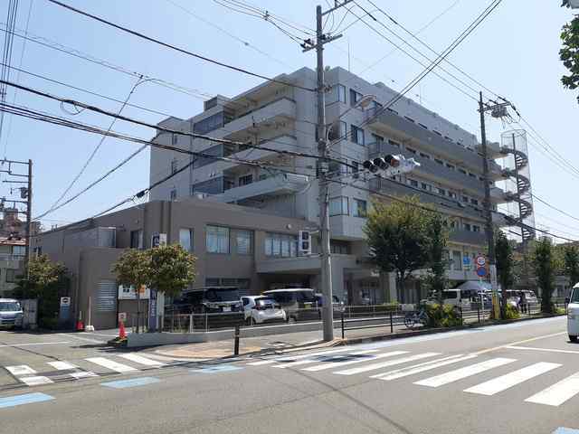 病院　桜ヶ丘中央病院（病院）まで614m