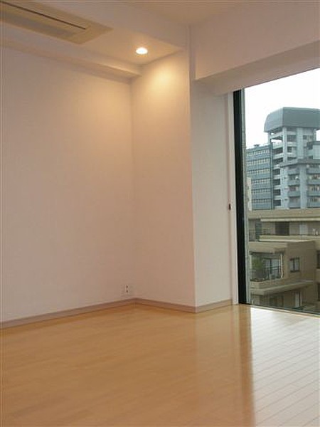 居室・リビング　弊社は都内全域の物件が仲介手数料最大無料でご紹介可能です！