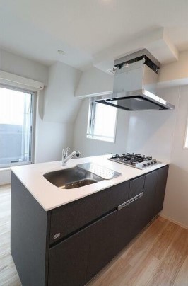 キッチン　システムキッチン。