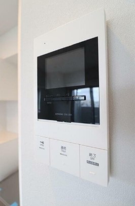 セキュリティ　モニター付きインターホンで防犯面も安心です！