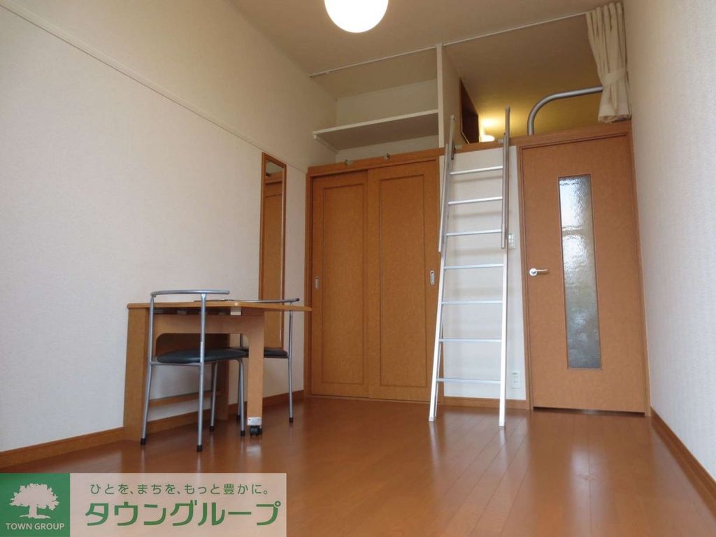 居室・リビング　収納