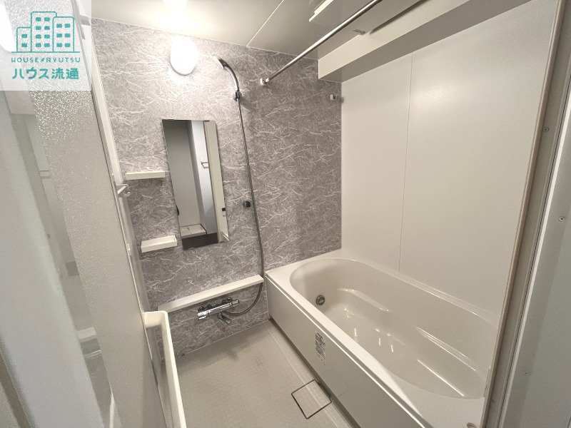 バス・シャワールーム　※別号室同タイプ写真