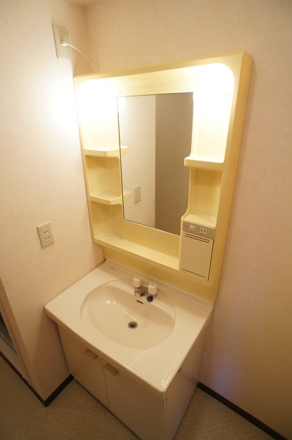 洗面設備　広い洗面スペース