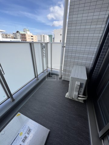 バルコニー　レジュールアッシュNAMBA　バルコニー