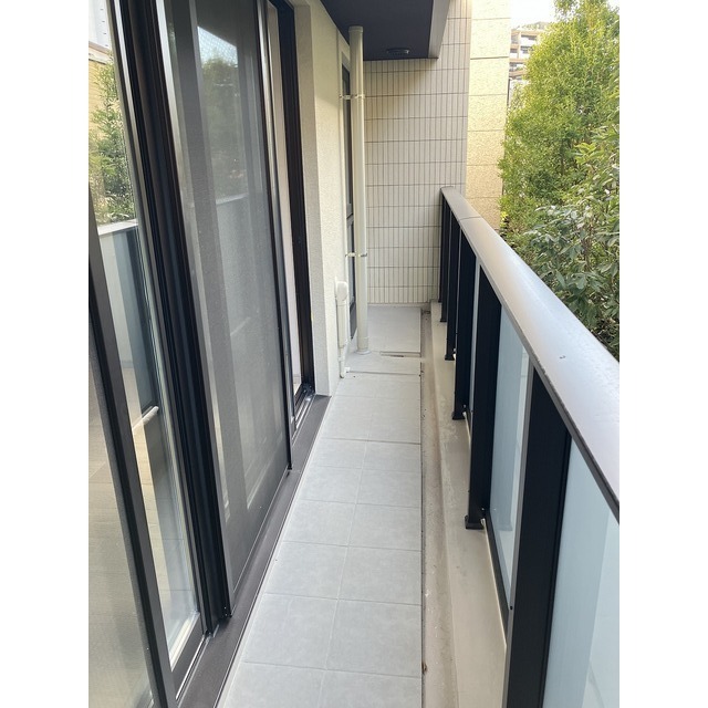 バルコニー　バルコニー