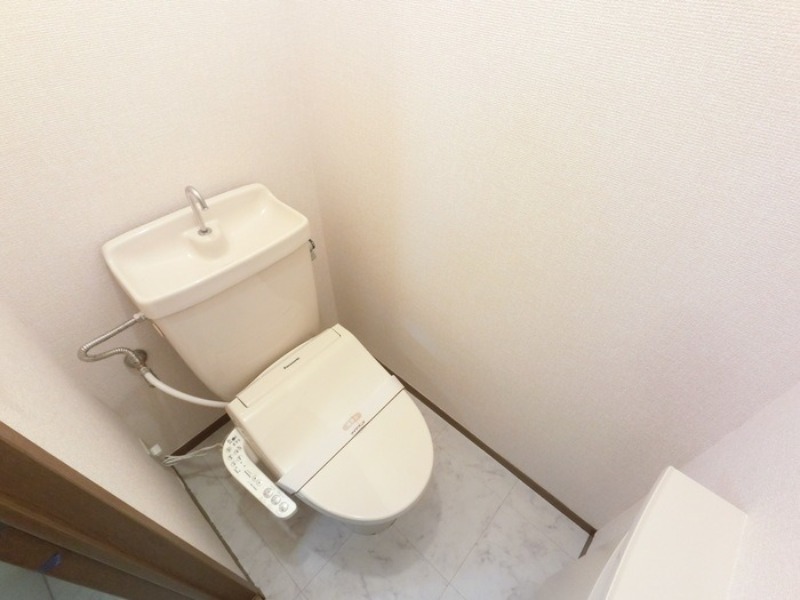 トイレ　図面と現状に相違がある場合には現状を優先