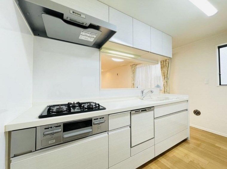 キッチン　キッチンでお料理をお楽しみください