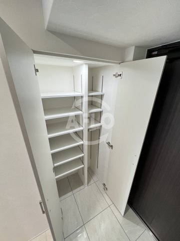 収納　グランドファースト大阪福島　シューズボックス