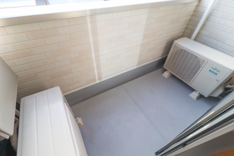 バルコニー　図面と現状に相違がある場合には現状を優先