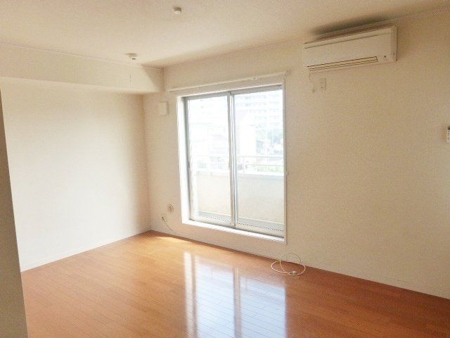 居室・リビング　★明るい室内★