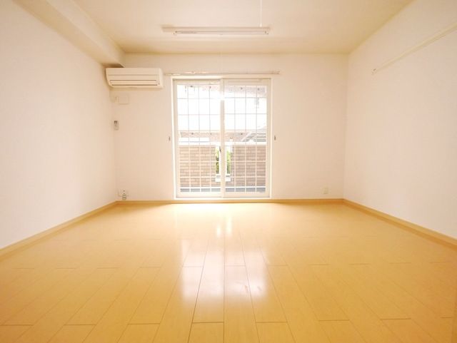 居室・リビング　★タウンハウジング多摩センター店までお問い合わせください★