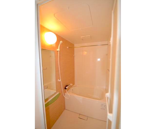 バス・シャワールーム　浴室
