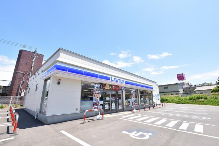 コンビニ　ローソン（コンビニ）まで1841m