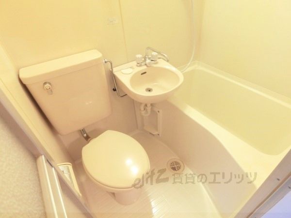 バス・シャワールーム　ユニットバス