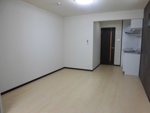 居室・リビング　広々としたリビングです