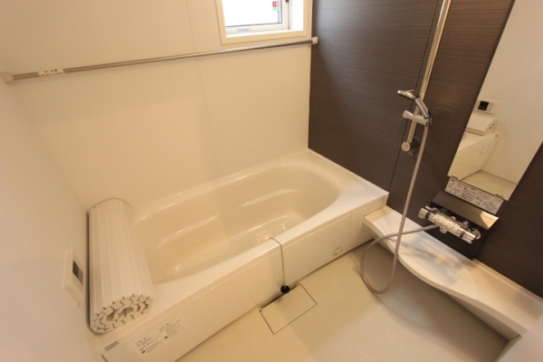 バス・シャワールーム　お風呂
