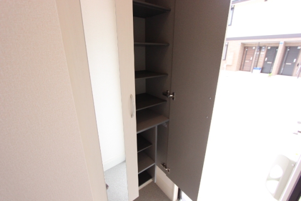 玄関　シューズボックス