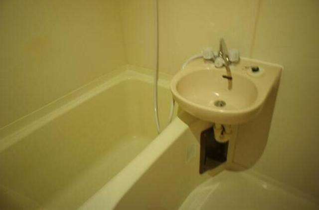 バス・シャワールーム　参考