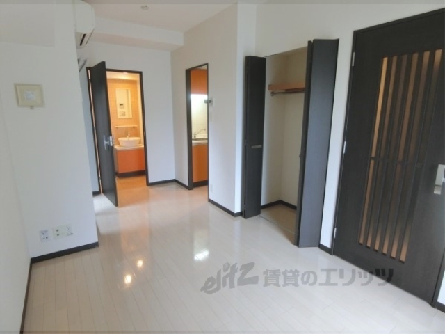 居室・リビング　洋室