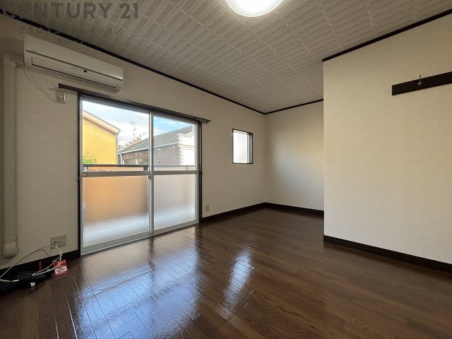 居室・リビング　エアコン付きで初期費用を抑えられます♪