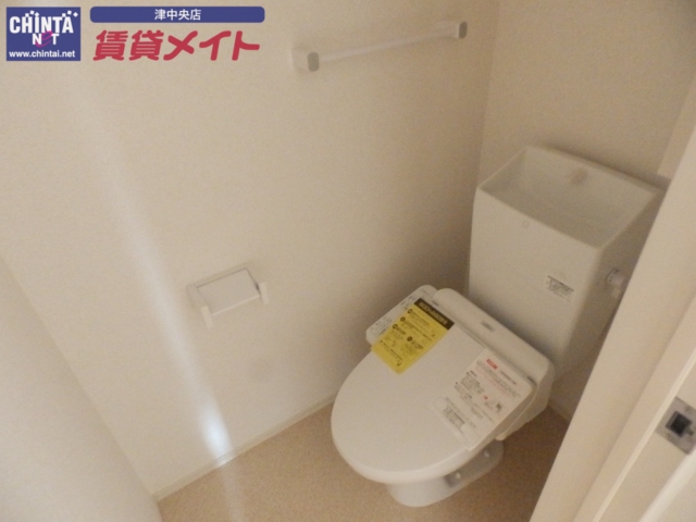 トイレ　同タイプ写真