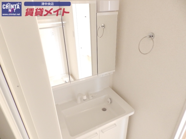 洗面設備　同タイプ写真