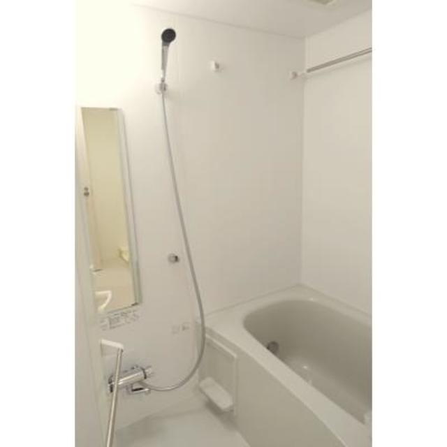 バス・シャワールーム　※写真は同タイプ住戸です。
