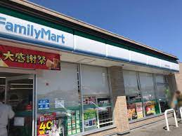 コンビニ　ファミリーマート草津団地前店（コンビニ）まで185m