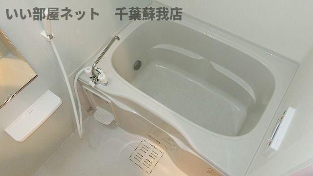 バス・シャワールーム　ゆったり過ごせるお風呂です