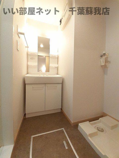 洗面設備　忙しい朝には欠かせない洗面所です