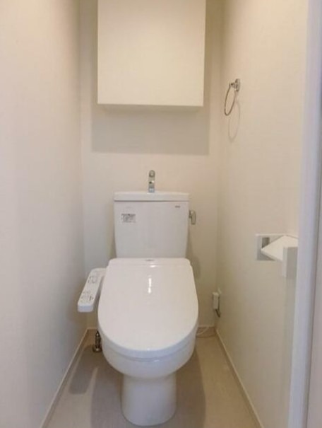 トイレ　別タイプのお部屋です
