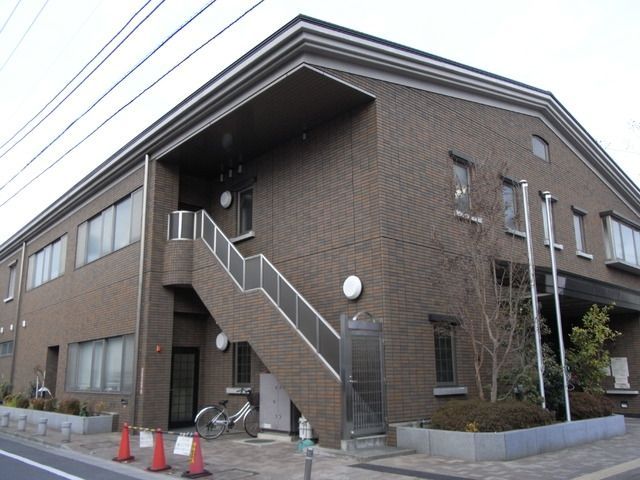 図書館　下井草図書館（図書館）まで200m