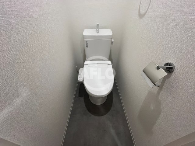 トイレ　セレニテ日本橋エクラ　トイレ
