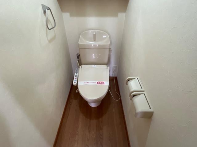 トイレ　シャワー付トイレ
