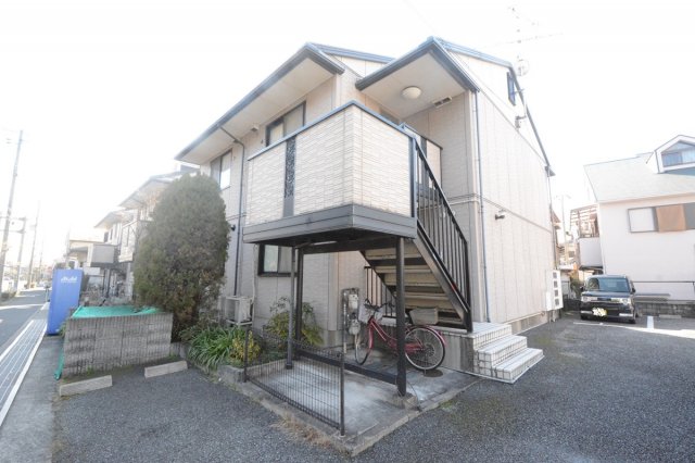 建物外観　モニター付きインターホン完備☆