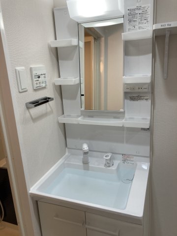 洗面設備　同間取り別部屋写真