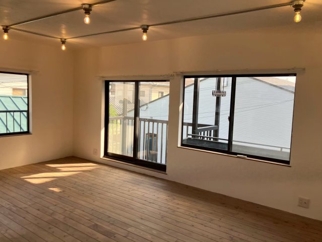 居室・リビング　ゆったりとした居間です