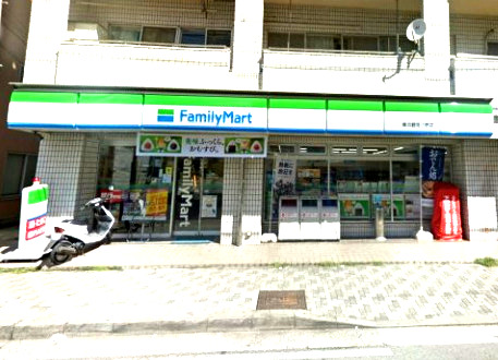 コンビニ　ファミリーマート（コンビニ）まで137m