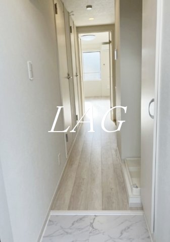 玄関　玄関です。