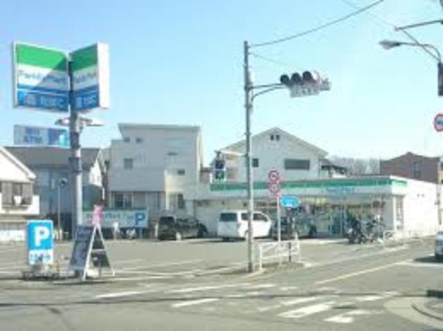 コンビニ　ファミリーマート日本文化大入口店（コンビニ）まで456m