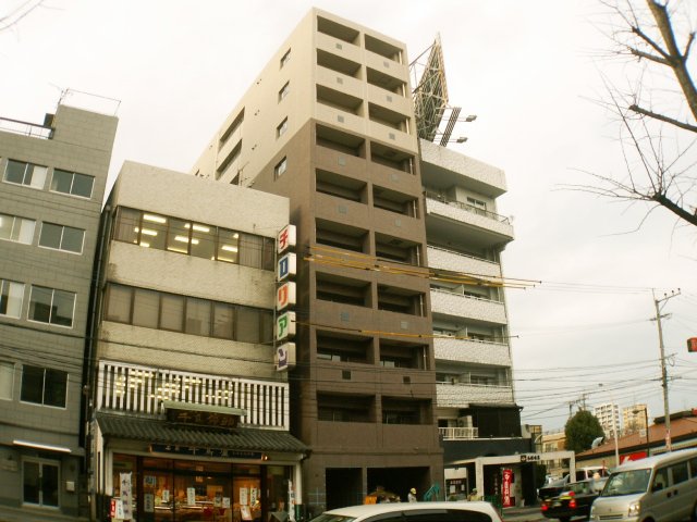 建物外観　外観は落ち着いています