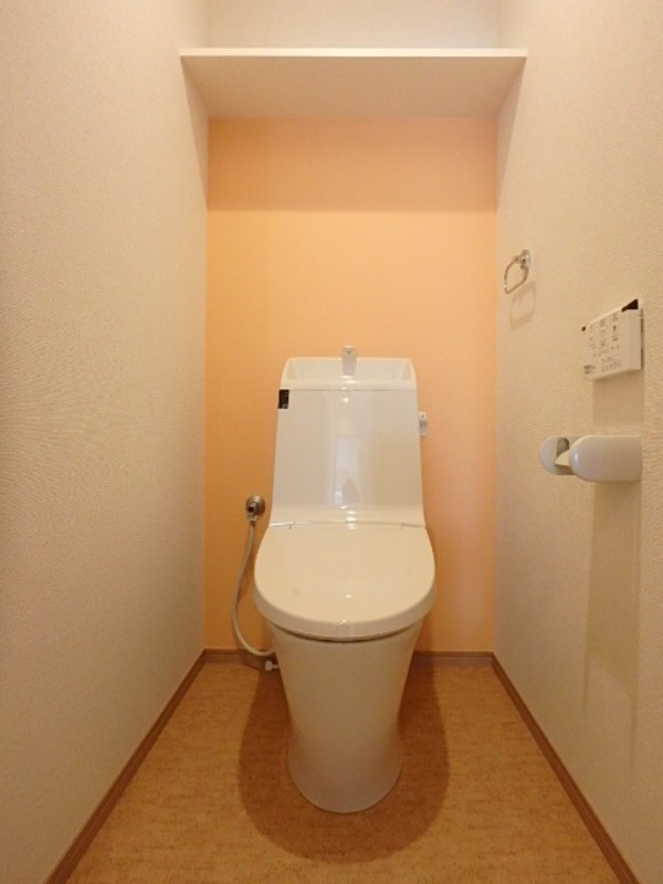 トイレ　図面と現状に相違がある場合には現状を優先