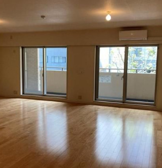 居室・リビング　別部屋の画像を使用しております。
