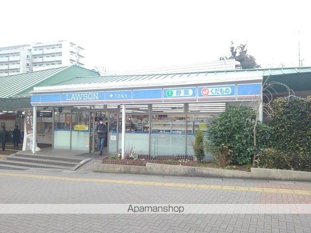 コンビニ　ＬＡＷＳＯＮ＋ｔｏｋｓ（コンビニ）まで600m